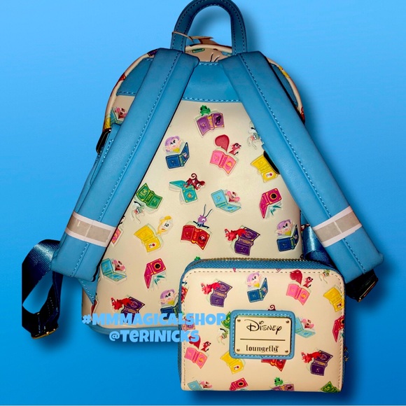 Loungefly Disney Princess Books Classics Mini Backpack&Matching Zip Wall… - Picture 3 of 9